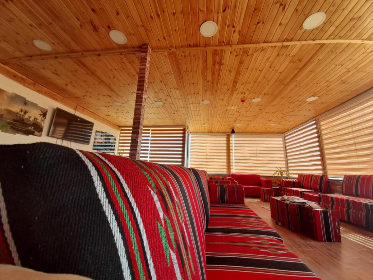 Petra Cabin Dorms Hostel Wadi Musa Exterior photo